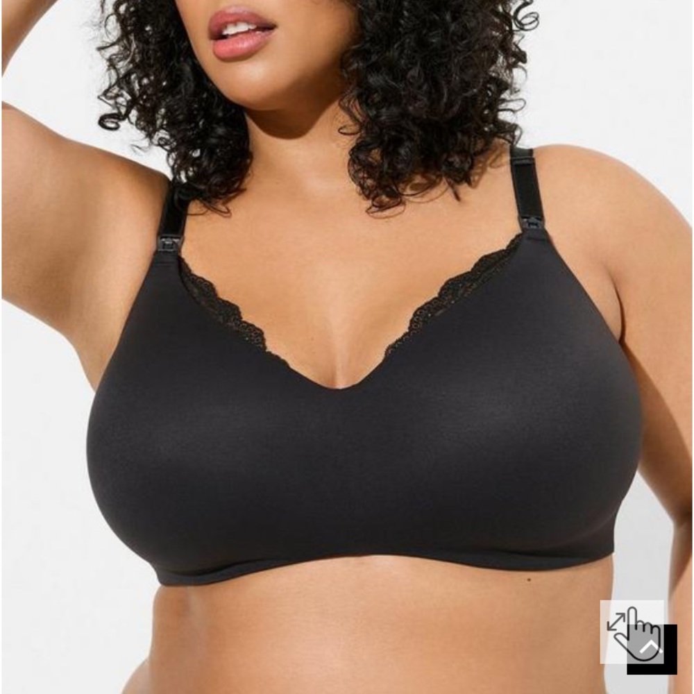 Torrid Black Nursing Bra 42 DD